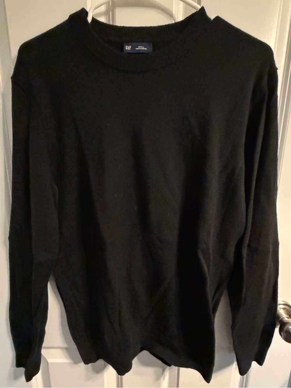 GAP Men's Black Cotton Blend Crewneck Sweater
